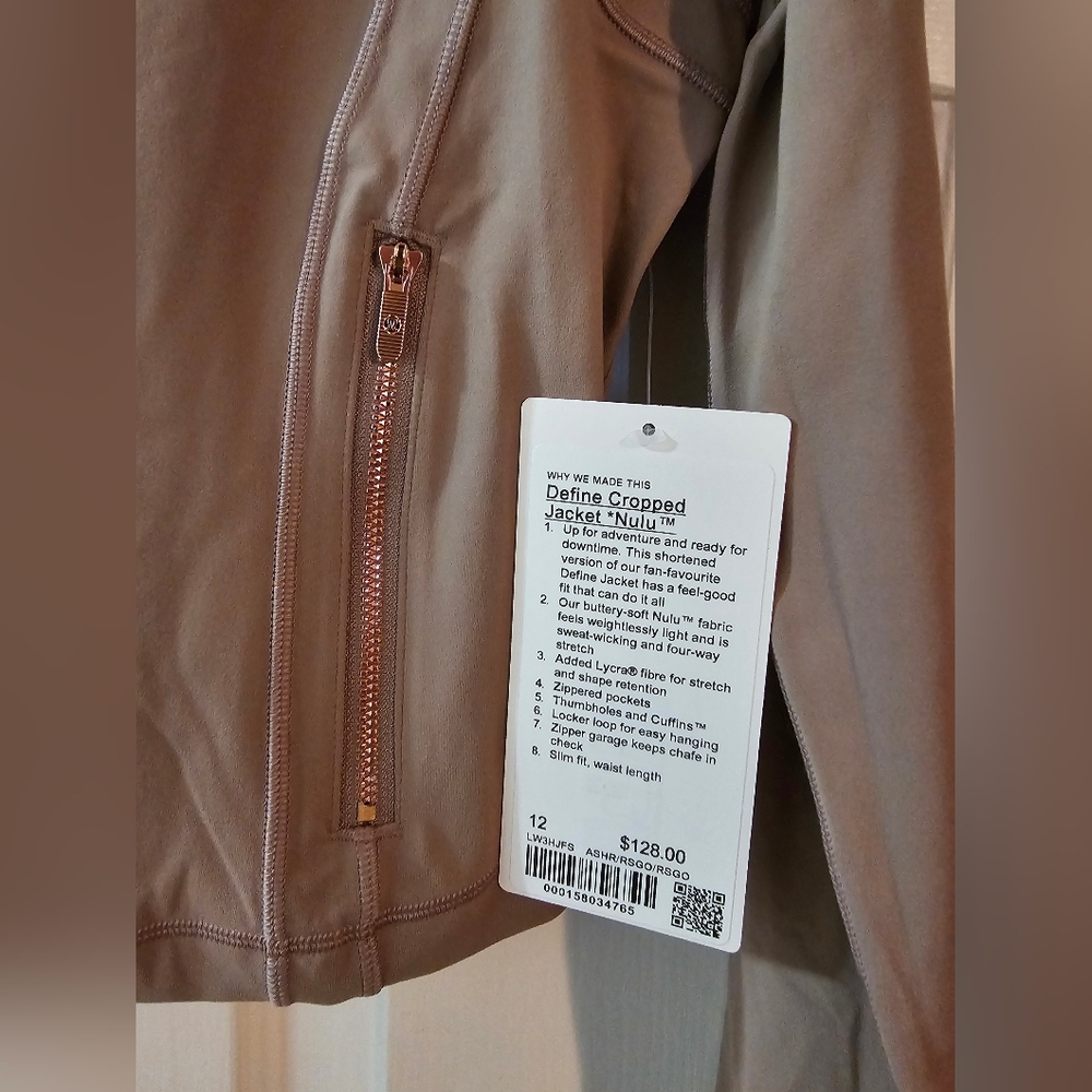 Lululemon Define Cropped Jacket

Nulu In Ashen Rose/Rose Gold - Picture 3 of 3